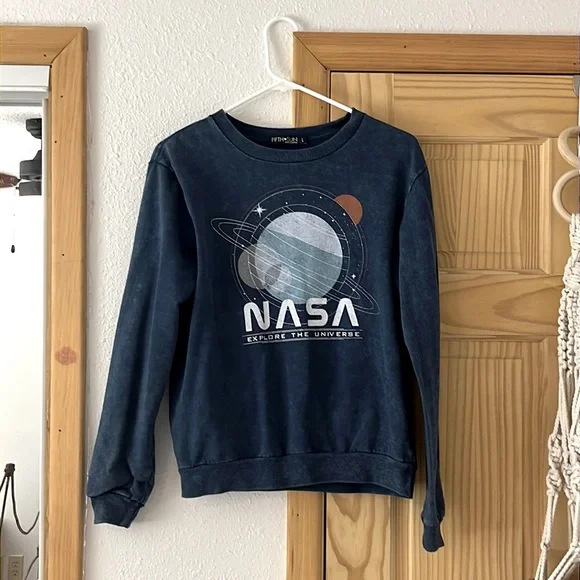 Fifth Sun NASA crew neck - Picture 1 of 4